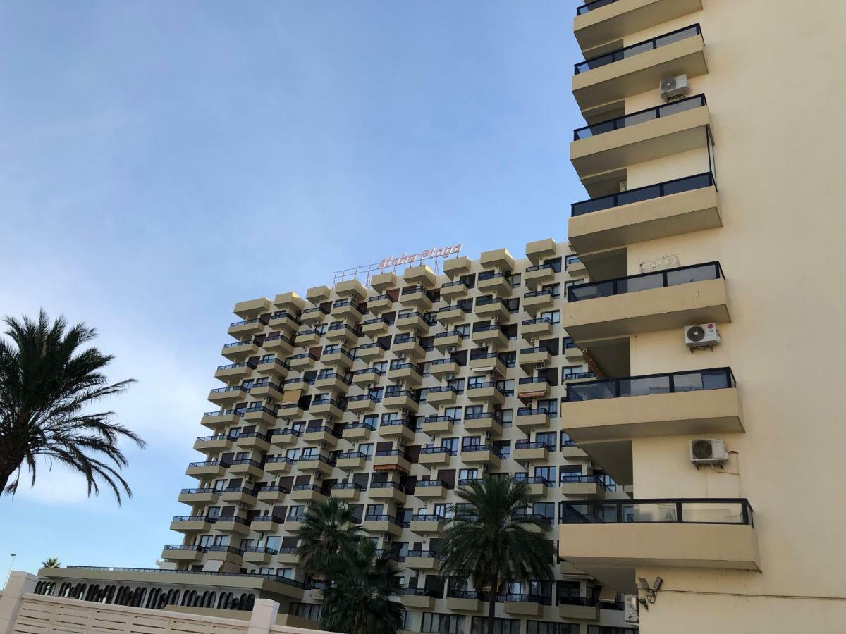 Apartamento Primera linea de playa en Benalmadena , vistas al mar, Aloha Playa, Malaga Exterior foto